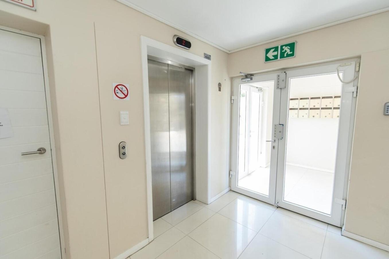 The Pearls 2Nd Floor Luxury Apartment Port Elizabeth Exterior photo