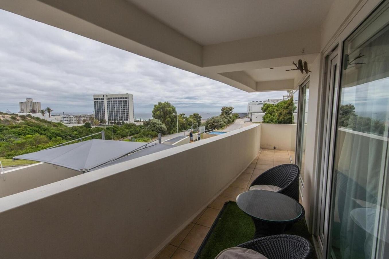 The Pearls 2Nd Floor Luxury Apartment Port Elizabeth Exterior photo